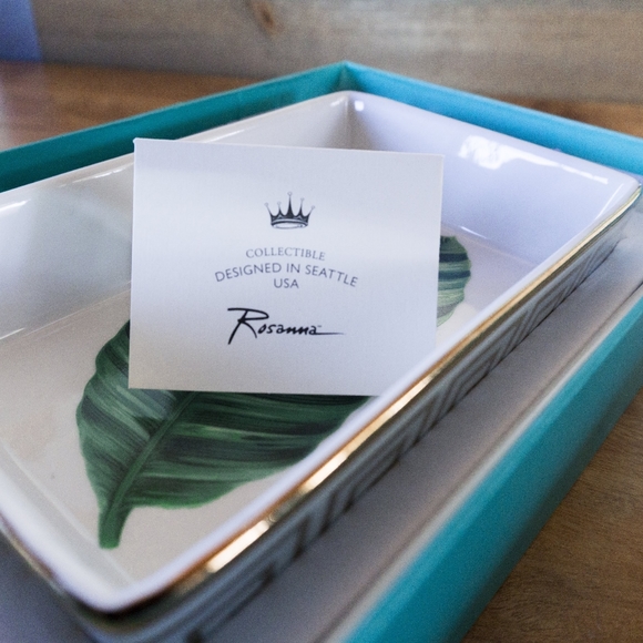 🆕GORGEOUS! 2 Rosanne nesting dishes RETAIL $78 - Picture 3 of 6